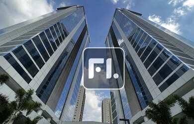 Imagem: O depósito possui 5 Vagas na garagem, 900m² de Área e está