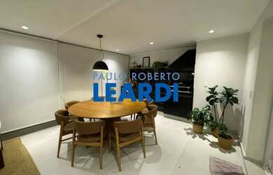 Imagem: O apartamento possui 3 Dormitórios, 3 Banheiros, 2 Vagas na