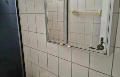 Imagem 10: Apartamento com 2 quartos para alugar por R$ 700.00 à venda por R$ 150000.00, 43.00 m2 - N