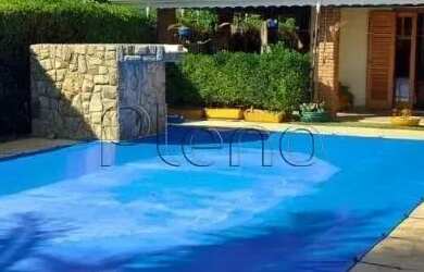 Imagem: A casa em condomínio possui 4 Dormitórios, 5 Banheiros, 3