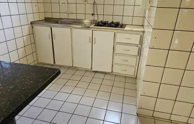 Imagem 14: Alugo casa de 3 quartos - subida - 2 ruas acima SMTT