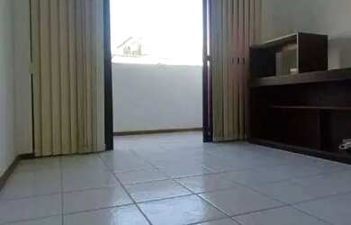 Imagem: O apartamento possui 2 Dormitórios, 2 Banheiros e 66m² de