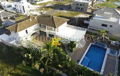 Imagem: A casa em condomínio possui 5 Dormitórios, 5 Banheiros, 5