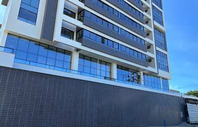 Imagem: O apartamento possui 4 Dormitórios, 4 Banheiros, 2 Vagas na