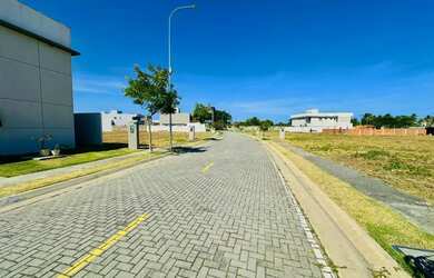 Imagem 3: Terreno à venda no Condomínio Vista Lagoa de Alto Padrão e bem arborizado