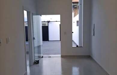 Imagem 16: VENDO LINDA CASA NO PARQUE DEZ 03QRTS. PRONTA PRA MORAR