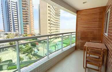 Imagem: O apartamento possui 1 Dormitório, 1 Banheiro, 1 Vaga na garagem