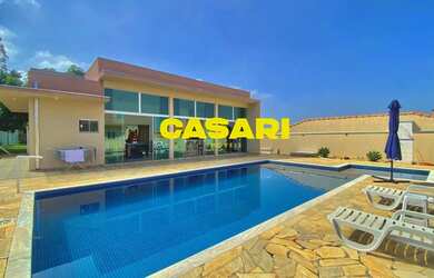 Imagem: Chácara com 4 Dormitórios à Venda em Condomínio Fechado