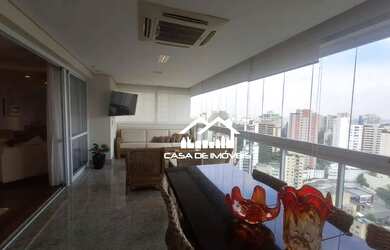 Imagem: O apartamento possui 4 Dormitórios, 5 Banheiros, 4 Vagas na