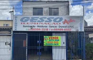 Imagem: A casa possui 3 Dormitórios, 1 Banheiro e está localizado