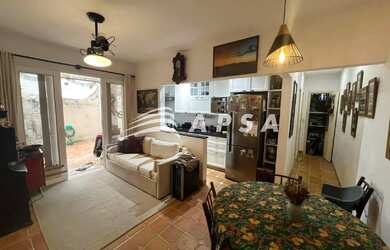 Imagem: O apartamento possui 2 Dormitórios, 1 Banheiro, 100m² de Área