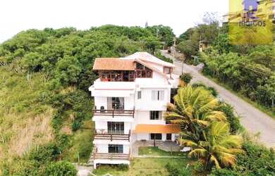 Imagem: A casa em condomínio possui 5 Dormitórios, 5 Banheiros, 3