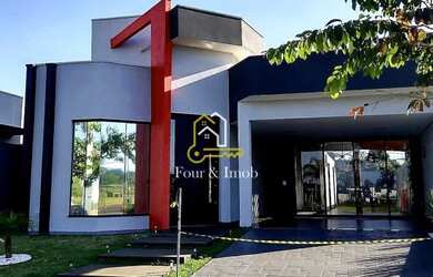 Imagem: A casa em condomínio possui 3 Dormitórios, 4 Banheiros, 4