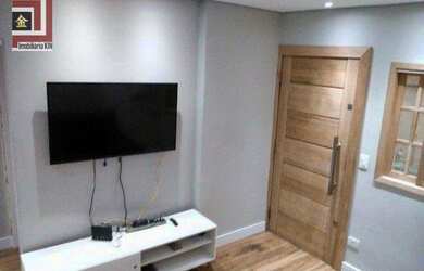 Imagem: A casa possui 2 Dormitórios, 2 Banheiros, 2 Vagas na garagem