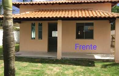 Imagem: A casa possui 2 Dormitórios, 2 Banheiros, 4 Vagas na garagem