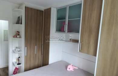 Imagem: O apartamento possui 3 Dormitórios, 2 Banheiros, 2 Vagas na