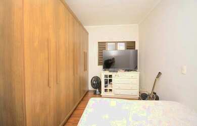 Imagem 9: Casa Jardim Textil Linda. 240m² de Área, 4 Vagas na garageme3 Dormitórios