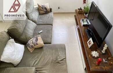 Imagem: A casa em condomínio possui 3 Dormitórios, 1 Banheiro, 2 Vagas