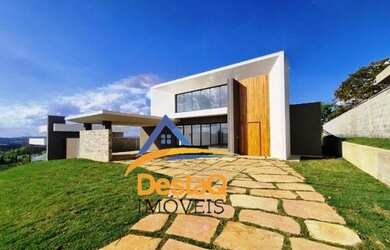 Imagem: A casa em condomínio possui 4 Dormitórios, 5 Banheiros, 5