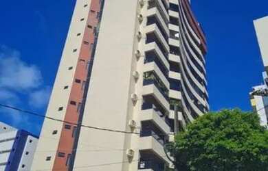 Imagem: O apartamento possui 3 Dormitórios, 1 Banheiro, 2 Vagas na