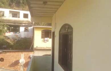 Imagem: O quarto está localizado em Vila Muriqui, Mangaratiba para