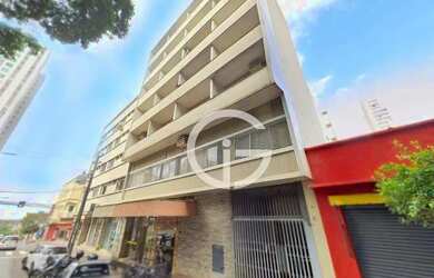 Imagem: O studio possui 1 Dormitório, 1 Banheiro, 27m² de Área e