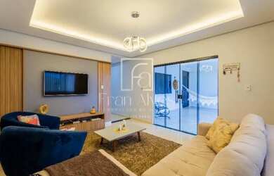 Imagem: A casa em condomínio possui 3 Dormitórios, 3 Banheiros, 5