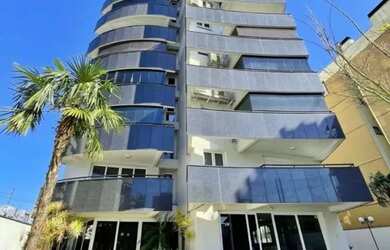 Imagem: O apartamento possui 4 Dormitórios, 5 Banheiros, 3 Vagas na