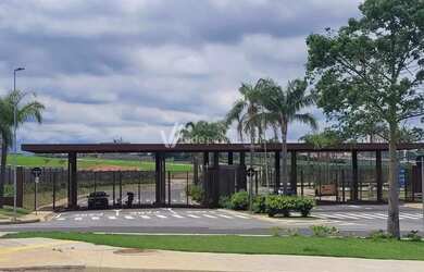 Imagem: O terreno possui 555m² de Área e está localizado em Loteamento