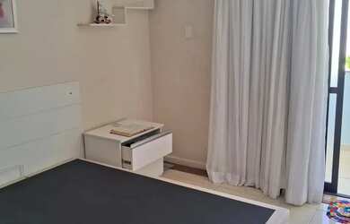 Imagem 4: Village de 3/4, sendo 2 suítes, varanda, piscina, condomínio fechado