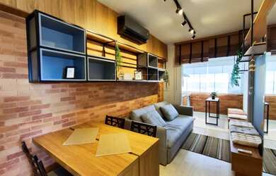 Imagem: O apartamento possui 1 Dormitório, 1 Banheiro, 2 Vagas na garagem