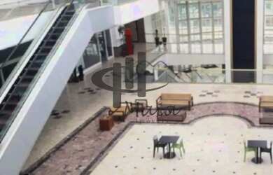 Imagem: O depósito possui 94.235m² de Área e está localizado em