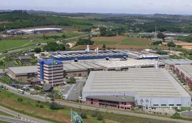 Imagem 12: Galpão Comercial de Alto Padrão para Locação em Atibaia-SP, Bairro...