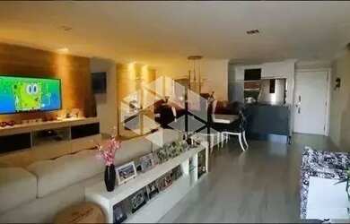 Imagem: O apartamento possui 3 Dormitórios, 1 Banheiro, 2 Vagas na