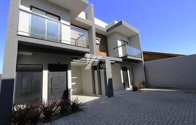 Imagem: A casa em condomínio possui 3 Dormitórios, 3 Banheiros, 2