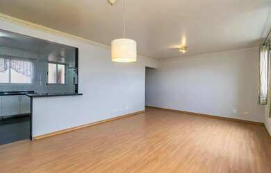 Imagem: O apartamento possui 3 Dormitórios, 2 Banheiros, 1 Vaga na