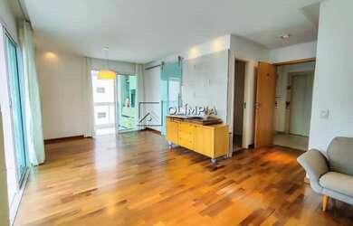 Imagem: O apartamento possui 3 Dormitórios, 2 Banheiros, 2 Vagas na