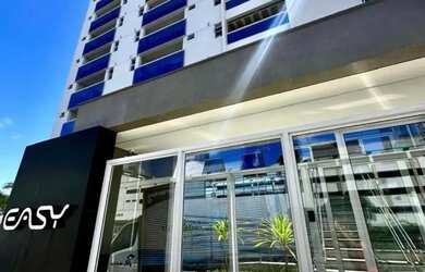 Imagem: O apartamento possui 2 Dormitórios, 3 Banheiros, 2 Vagas na