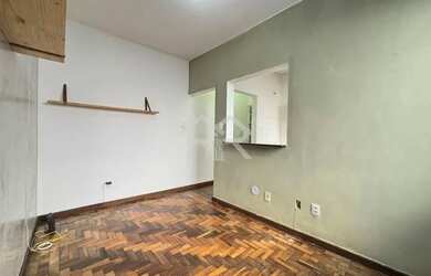 Imagem: O apartamento para alugar possui 2 Dormitórios, 1 Banheiro