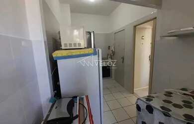 Imagem: O apartamento possui 1 Dormitório, 2 Banheiros, 1 Vaga na garagem