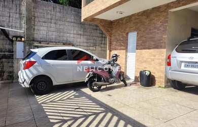 Imagem: A casa possui 2 Dormitórios, 2 Banheiros, 1 Vaga na garagem