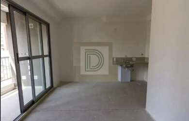 Imagem: O apartamento possui 1 Dormitório, 1 Banheiro, 1 Vaga na garagem