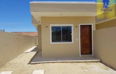 Imagem: A casa possui 2 Dormitórios, 2 Banheiros, 1 Vaga na garagem