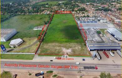 Imagem: O terreno possui 10.000m² de Área e está localizado em Jaderlândia