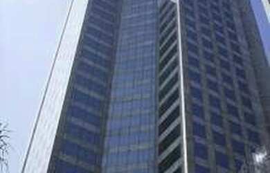 Imagem: O depósito possui 5 Vagas na garagem, 1.024m² de Área e