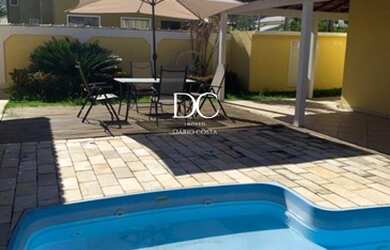 Imagem: A casa em condomínio possui 4 Dormitórios, 2 Banheiros, 3