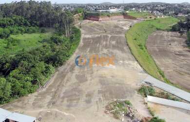 Imagem: O terreno possui 79.000m² de Área e está localizado em Marcílio