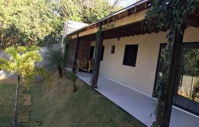 Imagem: A chácara possui 120m² de Área e está localizado em Loteamento