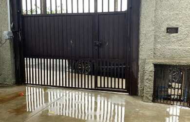 Imagem 13: VARGEM GRANDE PAULISTA - Casa Padrão - Portão Vermelho