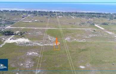 Imagem: O terreno está localizado em Balneário Gaivota, SC à venda